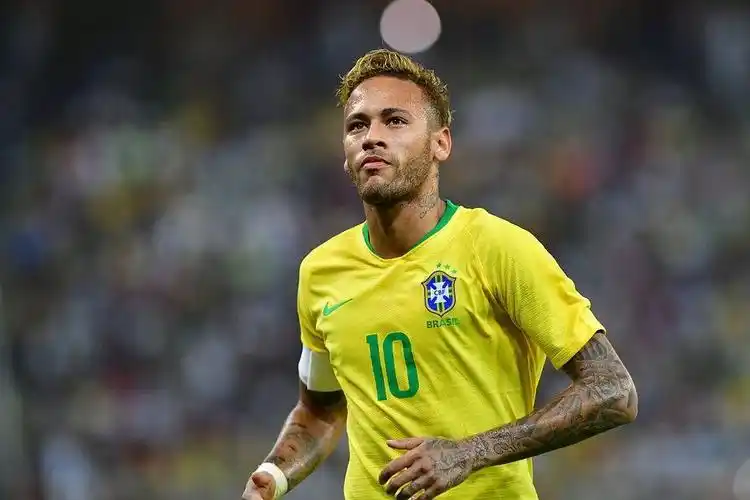 人士重新思 人士重新思