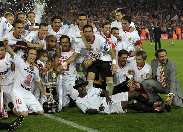 转会市场的 转会市场的