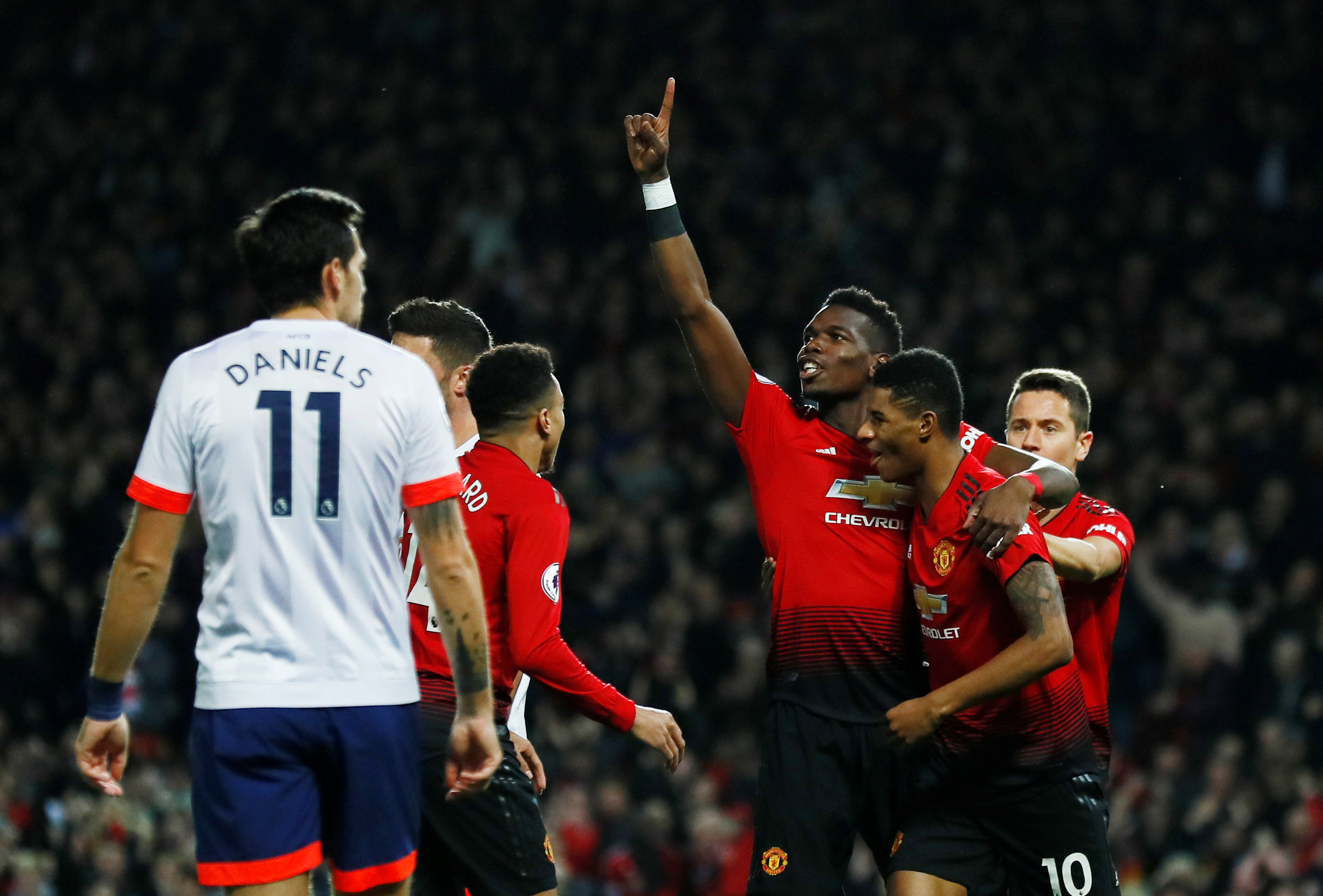 而佩德罗对 而佩德罗对