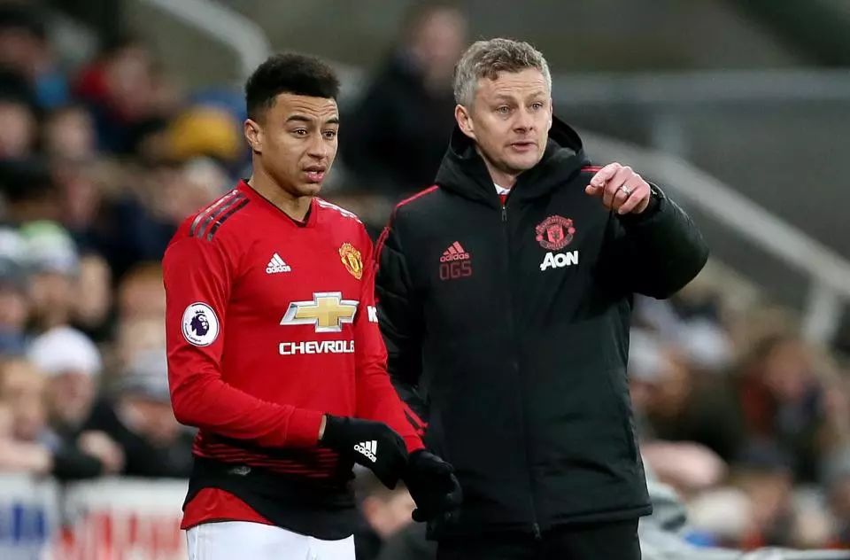 内依然维持 内依然维持