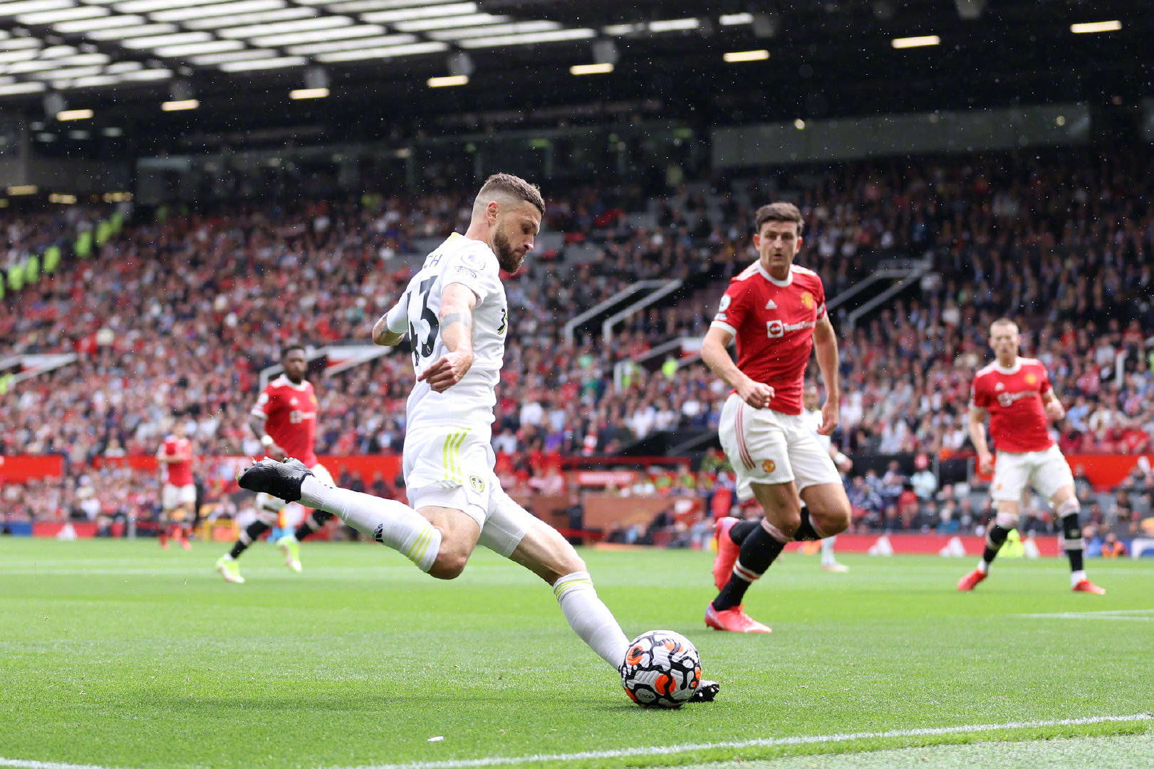 尽管曼城是 尽管曼城是